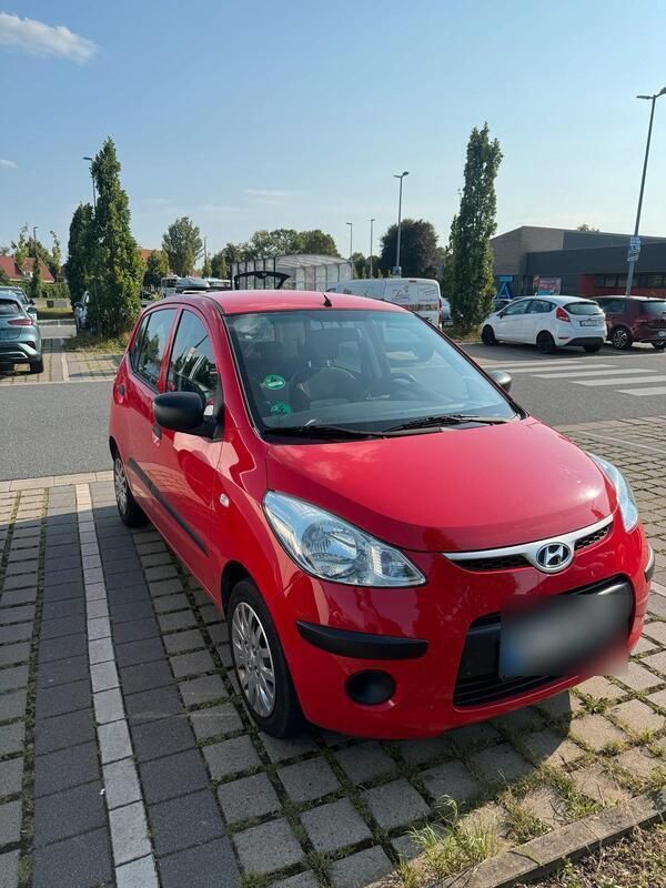 Rot Gebraucht 2009 Hyundai i10 Kleinwagen | 2.600 € (Etwas zu teuer) - Bild 1/4