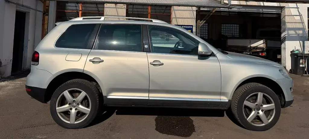 Gebraucht VW Touareg 239 PS (175 kW) 2009 Grau SUV