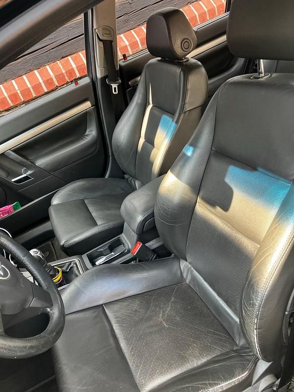 Gebraucht Opel Signum 155 PS (114 kW) 2005 Schwarz Kleinwagen