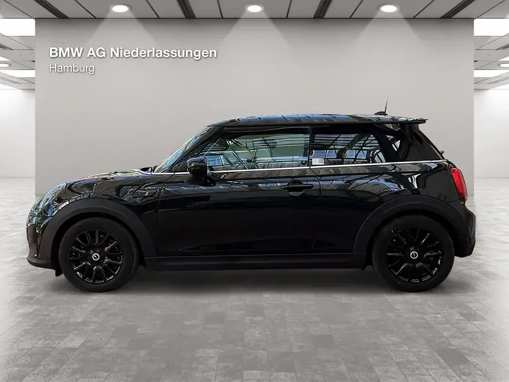 Gebraucht Mini Cooper SE 135 kW (184 PS) 2023 Schwarz Kleinwagen