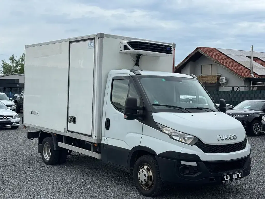 Gebraucht Iveco Daily 145 PS (106 kW) 2016 Weiß