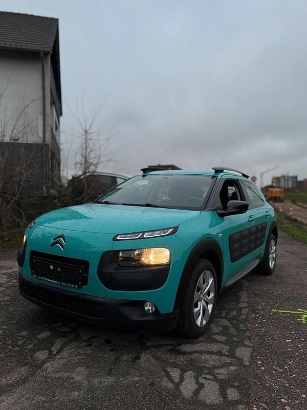 Gebraucht Citroën C4 99 PS (72 kW) 2015 Blau SUV