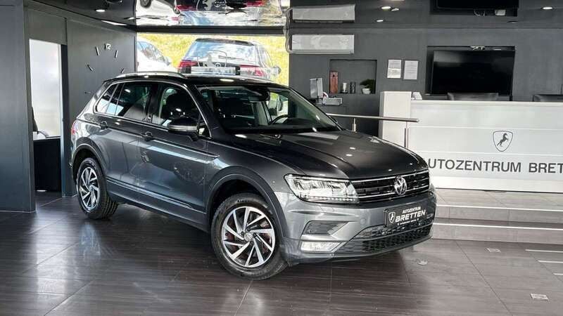 Indiumgrau metallic Gebraucht 2017 VW Tiguan Sound SUV | 20.600 € (Superpreis) - Bild 1/3