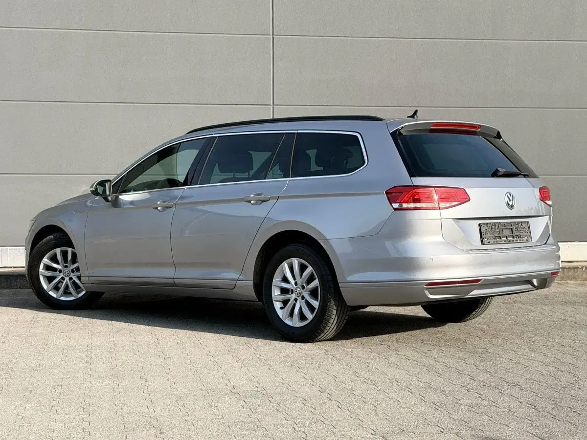 Używany VW Passat 150 KM (110 kW) 2019 Srebrny Kombi