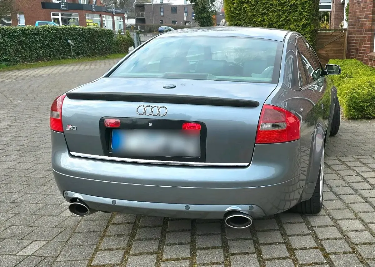 Gebraucht Audi S6 340 PS (250 kW) 2001 Grau Limousine