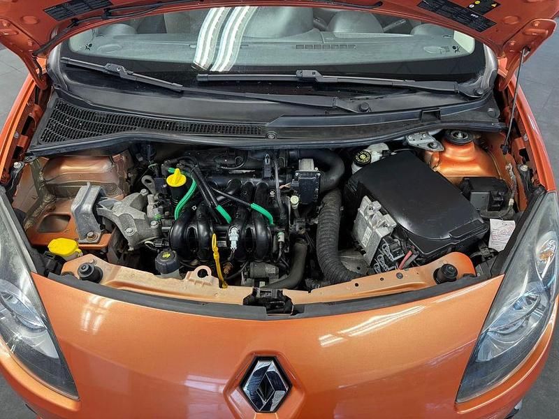 Usata Renault Twingo Expression 58 CV (42 kW) 2010 Arancione Utilitaria