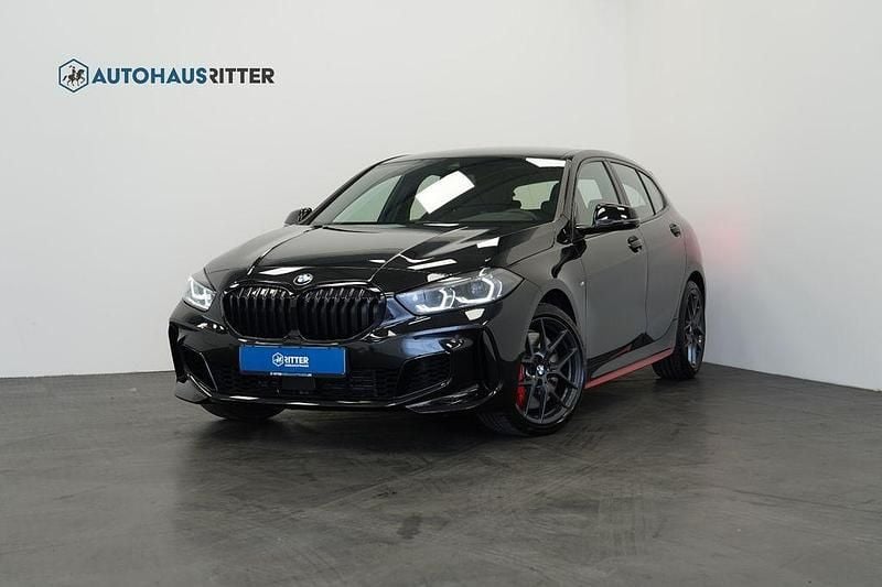 Schwarz Gebraucht 2023 BMW 128 M Sport Limousine | 30.990 € (Guter Preis) - Bild 1/4