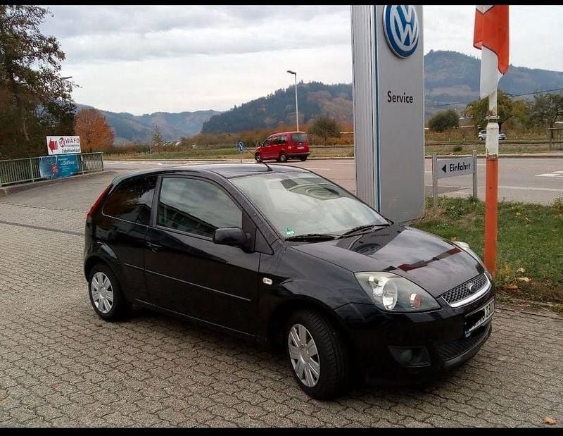 Schwarz Gebraucht 2007 Ford Fiesta Style Limousine | 1.650 € (Guter Preis) - Bild 1/4