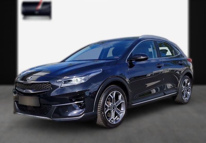 Schwarz metallic Gebraucht 2020 Kia XCeed Spirit SUV | 22.090 € (Teuer) - Bild 1/4