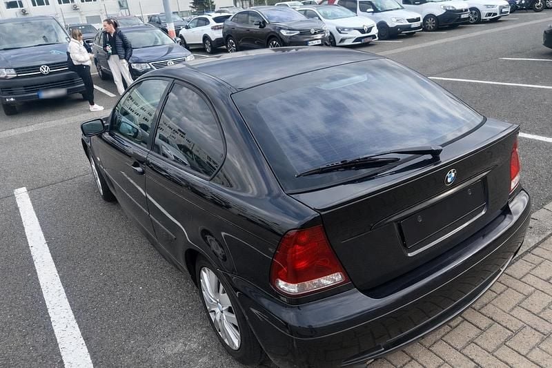 Gebraucht BMW 320 150 PS (110 kW) 2003 Schwarz Coupé