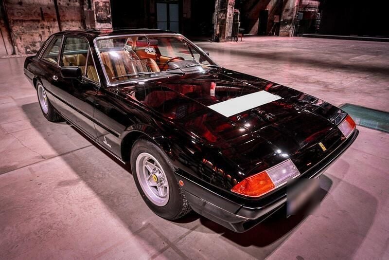 Schwarz Gebraucht 1978 Ferrari 400 | 75.000 € - Bild 1/4