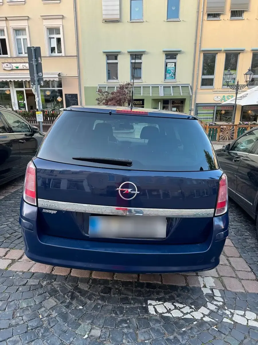 Gebraucht Opel Astra 2010 Blau Kombi