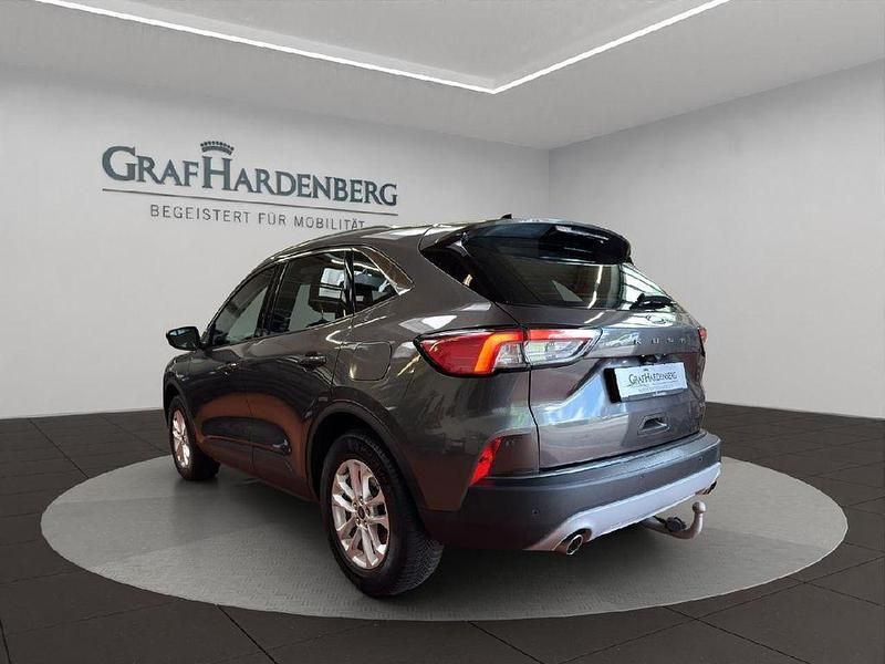 Gebraucht Ford Kuga Titanium 224 PS (164 kW) 2022 Grau SUV