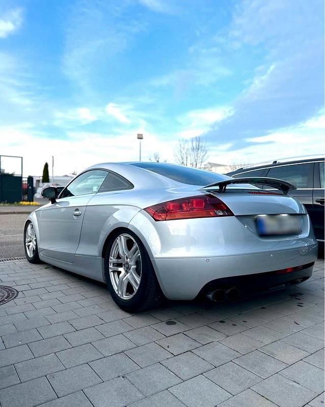Second-hand Audi TT 200 CP (147 kW) 2007 Argintiu Coupe