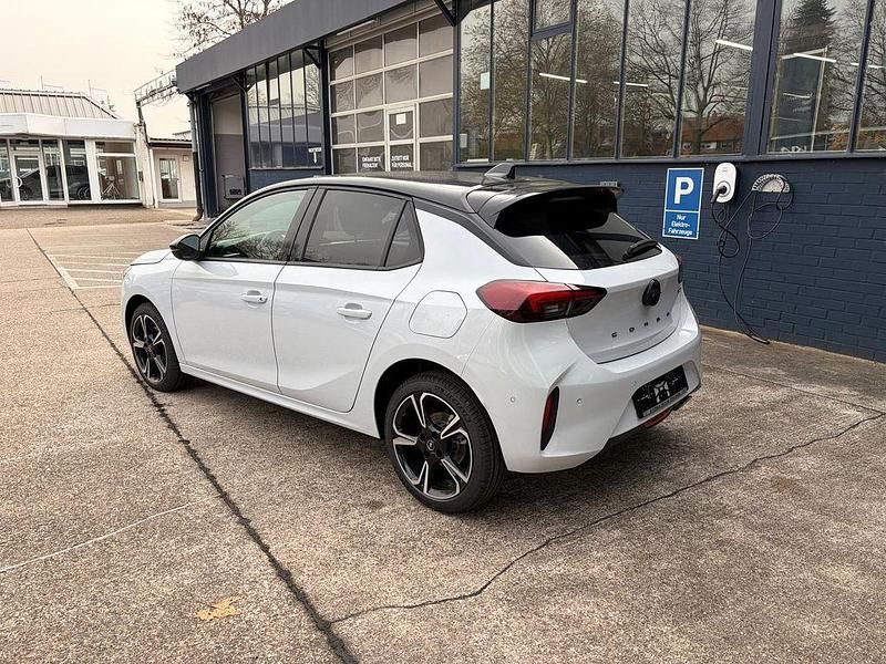 Neu Opel Corsa 145 PS (106 kW) 2025 Weiß Kleinwagen