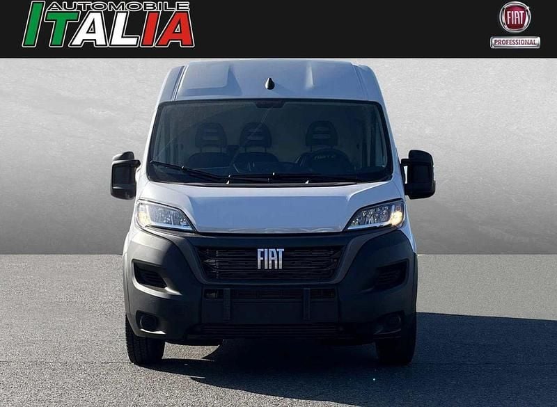 Gebraucht Fiat Ducato 140 PS (102 kW) 2023 Weiss Van