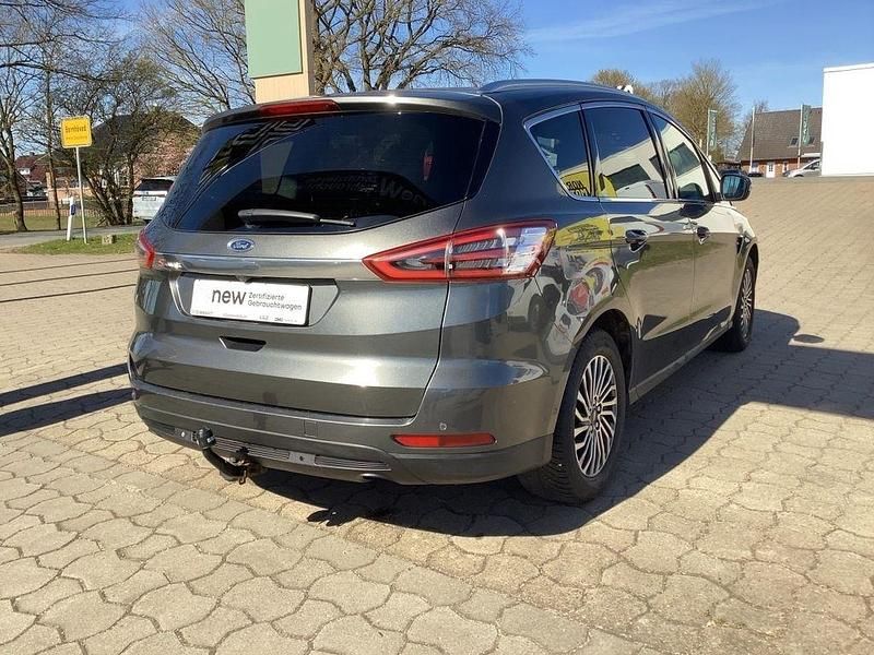 Gebraucht Ford S-MAX Titanium S 165 PS (121 kW) 2019 Magneticgrau (metallic) Van / Kleinbus