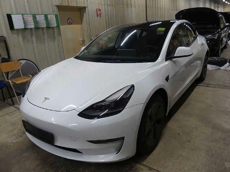Gebraucht Tesla Model 3 366 kW (498 PS) 2021 Weiß Limousine