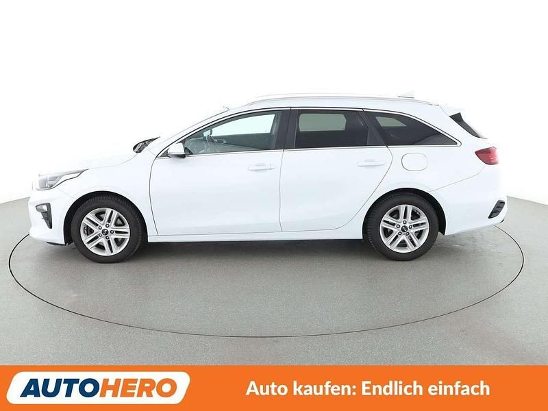 Gebraucht Kia Ceed Vision 140 PS (102 kW) 2019 Weiß Kleinwagen