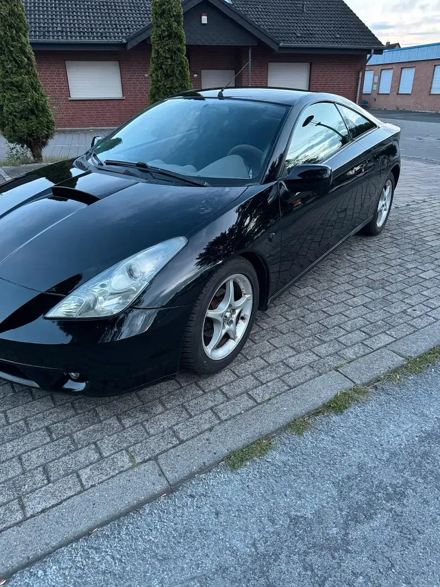 Gebraucht Toyota Celica T2 143 PS (105 kW) 2001 Schwarz Coupé
