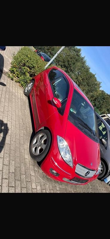 Gebraucht Mercedes A200 200 PS (147 kW) 2006 Rot Limousine