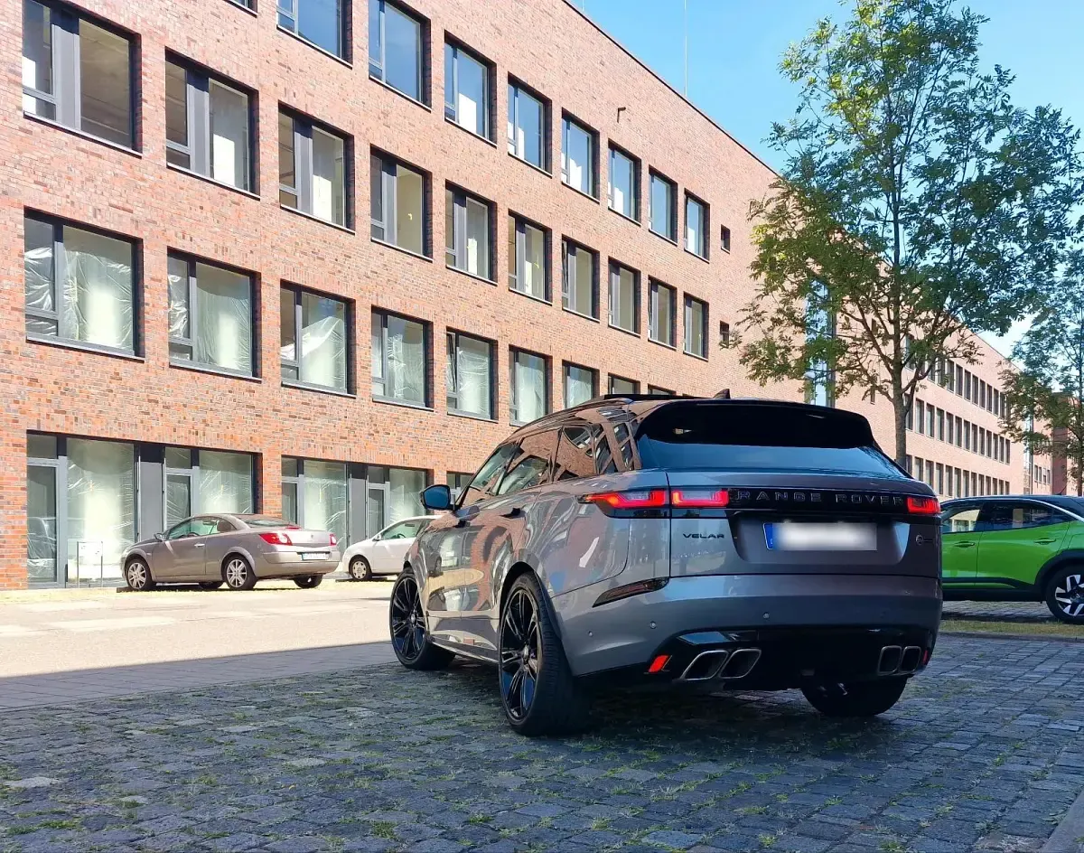 Gebraucht Land Rover Range Rover Velar 551 PS (405 kW) 2020 Grau SUV