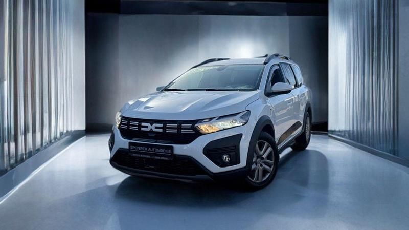 Gebraucht Dacia Jogger Expression 110 PS (80 kW) 2023 Weiß Van / Kleinbus