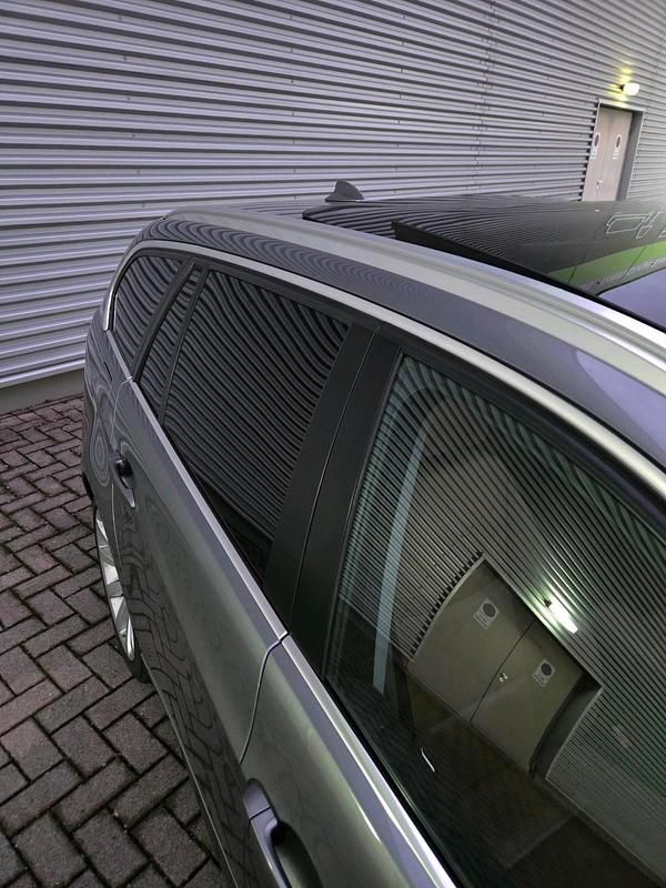 Gebraucht BMW 330 272 PS (200 kW) 2011 Grau Kombi