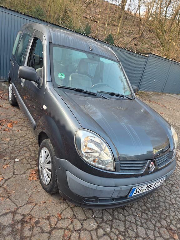 Gebraucht Renault Kangoo Authentique 75 PS (55 kW) 2009 Grau Van / Kleinbus