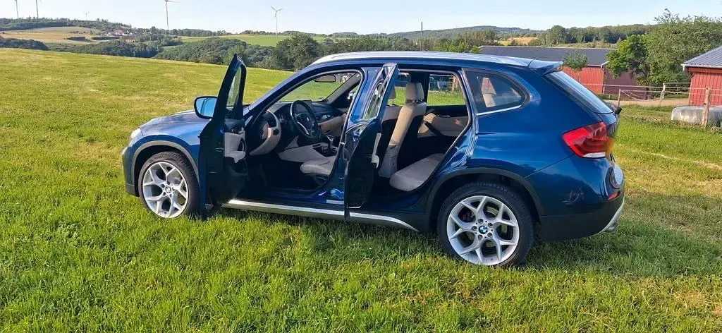 Gebraucht BMW X1 177 PS (130 kW) 2011 Blau SUV