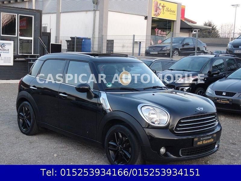 Schwarz Gebraucht 2010 Mini Cooper D Countryman SUV | 7.390 € (Etwas zu teuer) - Bild 1/4