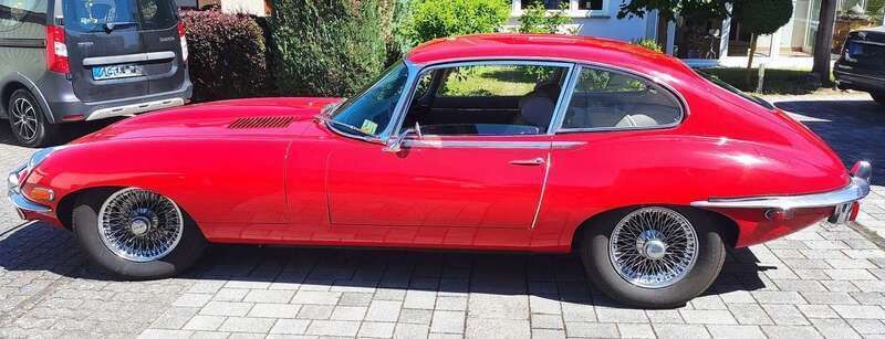 Rot Gebraucht 1969 Jaguar E-Type Coupé | 59.000 € - Bild 1/4