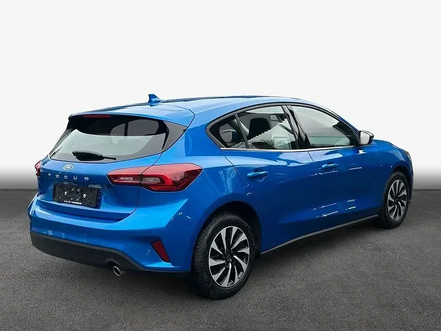 Brugt Ford Focus Titanium 125 HK (91 kW) 2023 Blå Sedan