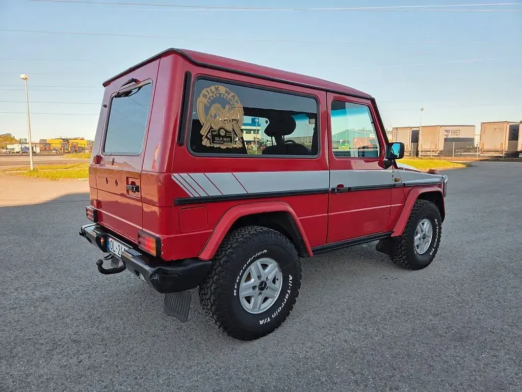 Gebraucht Mercedes G300 170 PS (125 kW) 1991 Rot SUV
