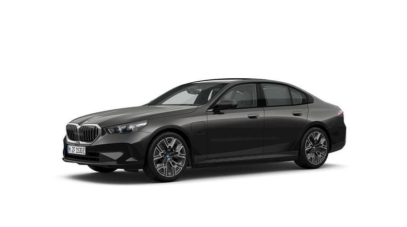 Gebraucht 2025 BMW 550e Comfort Edition Limousine | 69.599 € - Bild 1/3