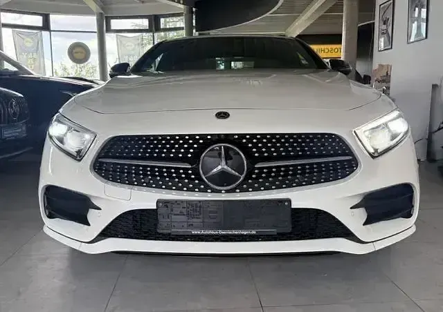Gebraucht Mercedes CLS350 AMG 286 PS (210 kW) 2019 Weiß Coupé