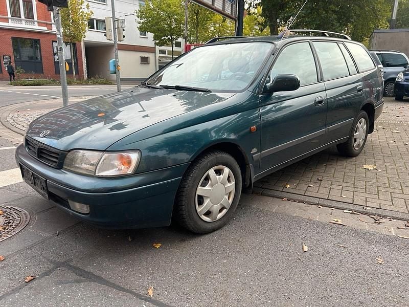 Blau Gebraucht 1997 Toyota Carina E Kombi | 2.450 € - Bild 1/4