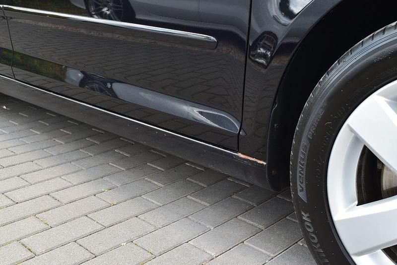 Gebraucht VW Golf Plus Cross Team 122 PS (89 kW) 2010 Schwarz Van / Kleinbus