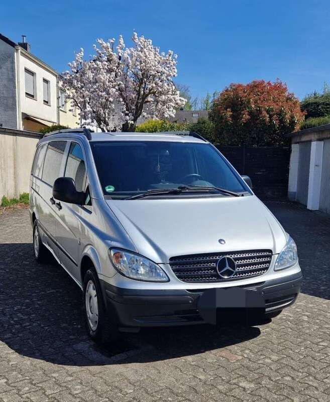 Gebraucht 2004 Mercedes Vito Van / Kleinbus | 4.500 € (Etwas zu teuer) - Bild 1/4