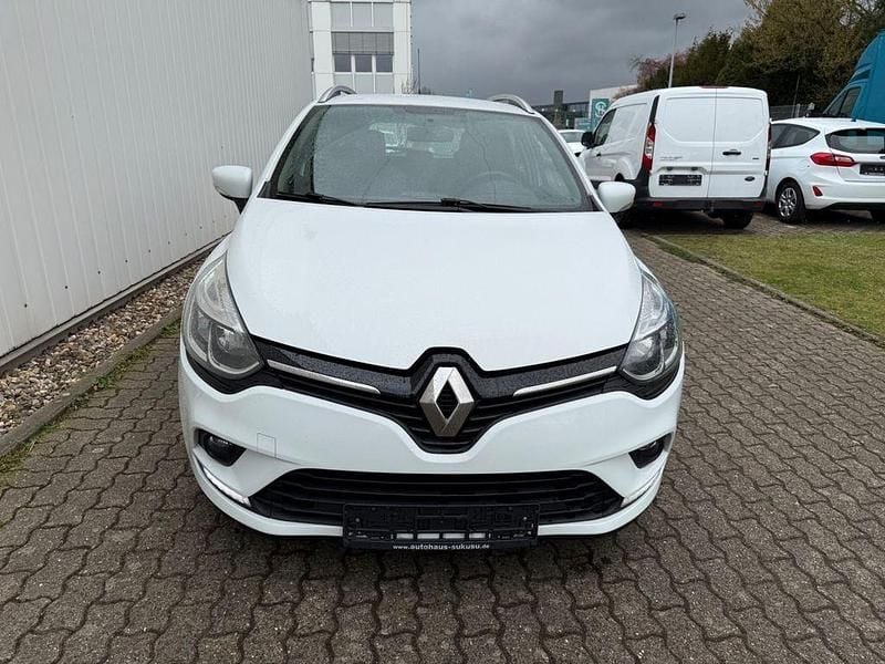 Gebraucht Renault Clio IV 90 PS (66 kW) 2017 Weiß Limousine