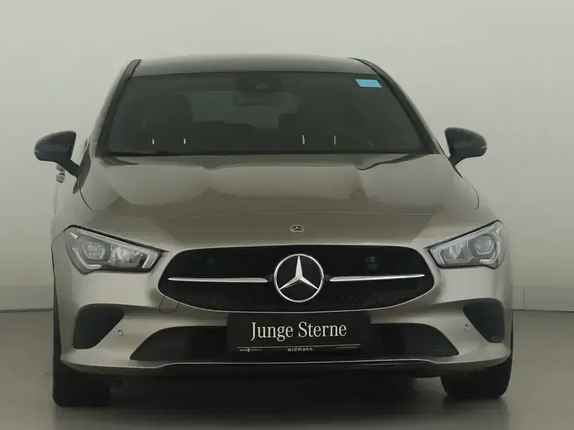 Gebraucht Mercedes CLA200 Progressive 150 PS (110 kW) 2020 Silber Coupé