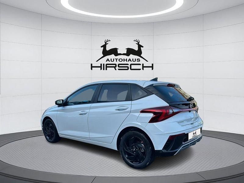 Neu Hyundai i20 Blackline 90 PS (66 kW) 2026 Weiß Kleinwagen