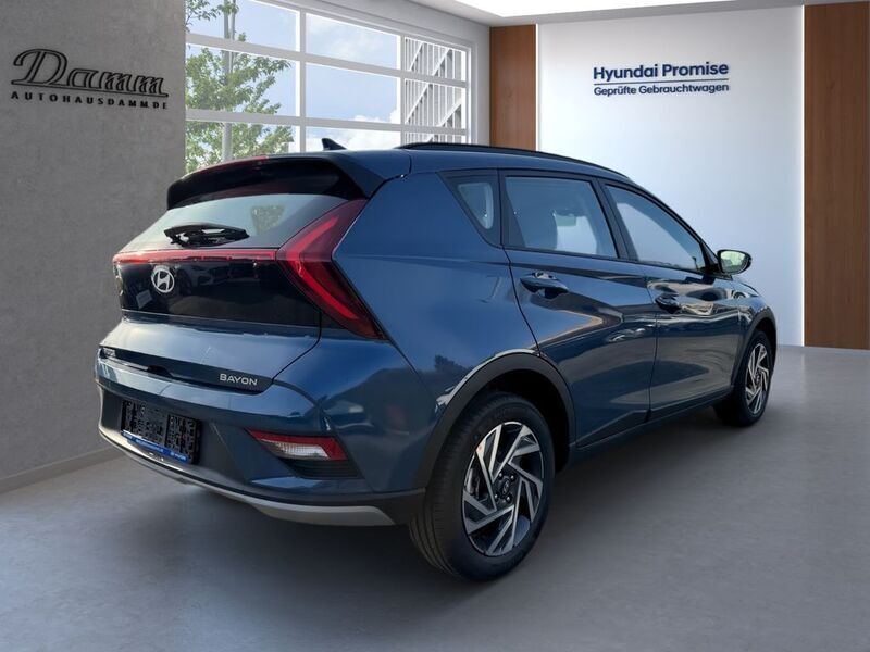 Gebraucht Hyundai Bayon Trend 101 PS (74 kW) 2024 Blau SUV