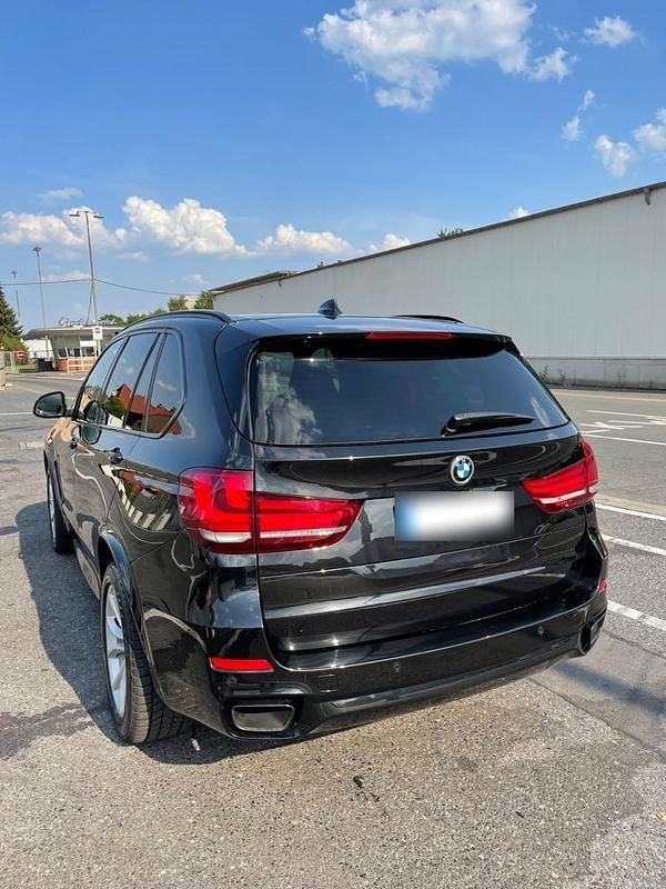 Second-hand BMW X5 386 CP (283 kW) 2016 Negru SUV