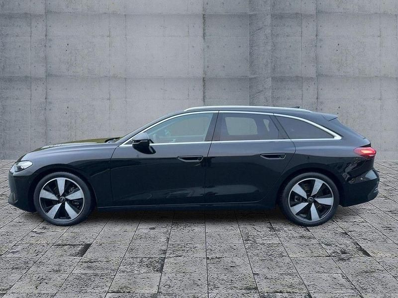 Gebraucht Audi A5 Sport 150 PS (110 kW) 2025 Schwarz Kombi
