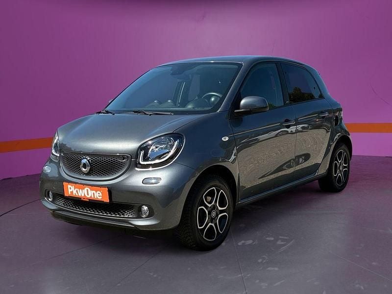 Grau Gebraucht 2018 Smart ForFour Passion Limousine | 9.930 € (Fairer Preis) - Bild 1/4