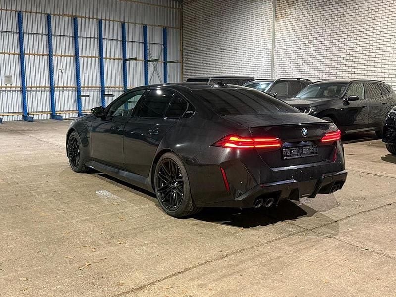 Gebraucht BMW M5 Performance 585 PS (430 kW) 2026 Schwarz Limousine