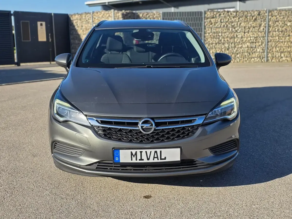 Second-hand Opel Astra 110 CP (80 kW) 2019 Gri Break