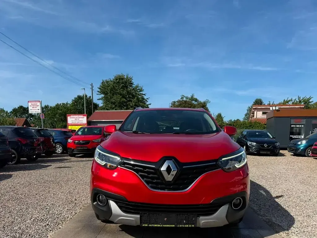 Gebraucht Renault Kadjar XMOD 131 PS (96 kW) 2016 Rot SUV