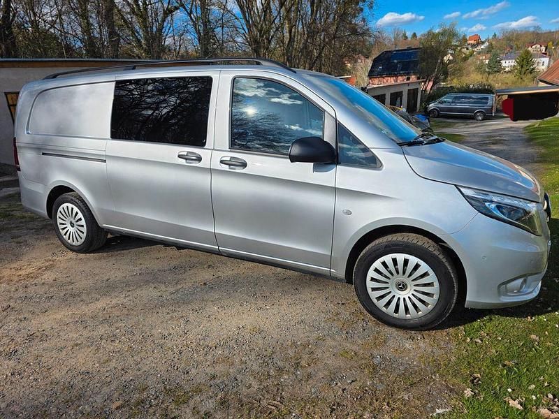 Occasion Mercedes Vito 237 ch (174 kW) 2022 Argent Van